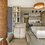Alek * Golden Sands