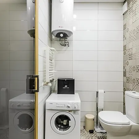 Alek Apartment