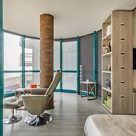 Alek Apartment Goldstrand
